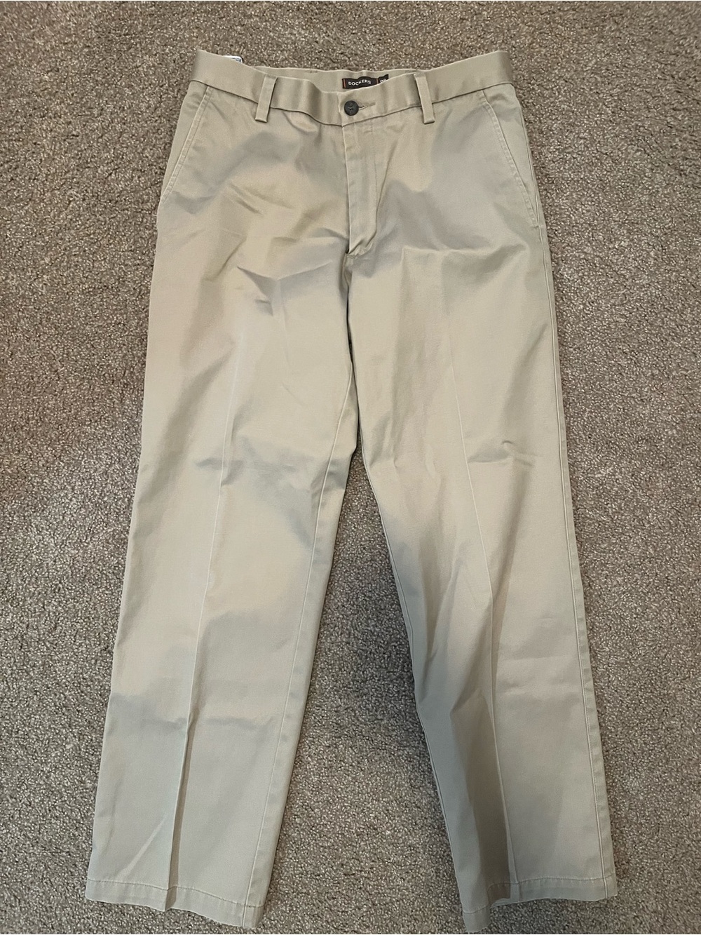 Men's Beige Dockers Pants - Classic Straight Fit